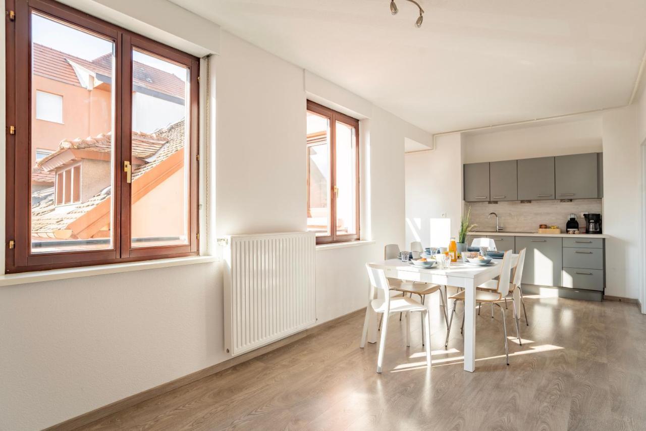 Apartamento Le Manoir De Cyrielle A 10 Min Du Centre De Strasbourg Bischheim Exterior foto