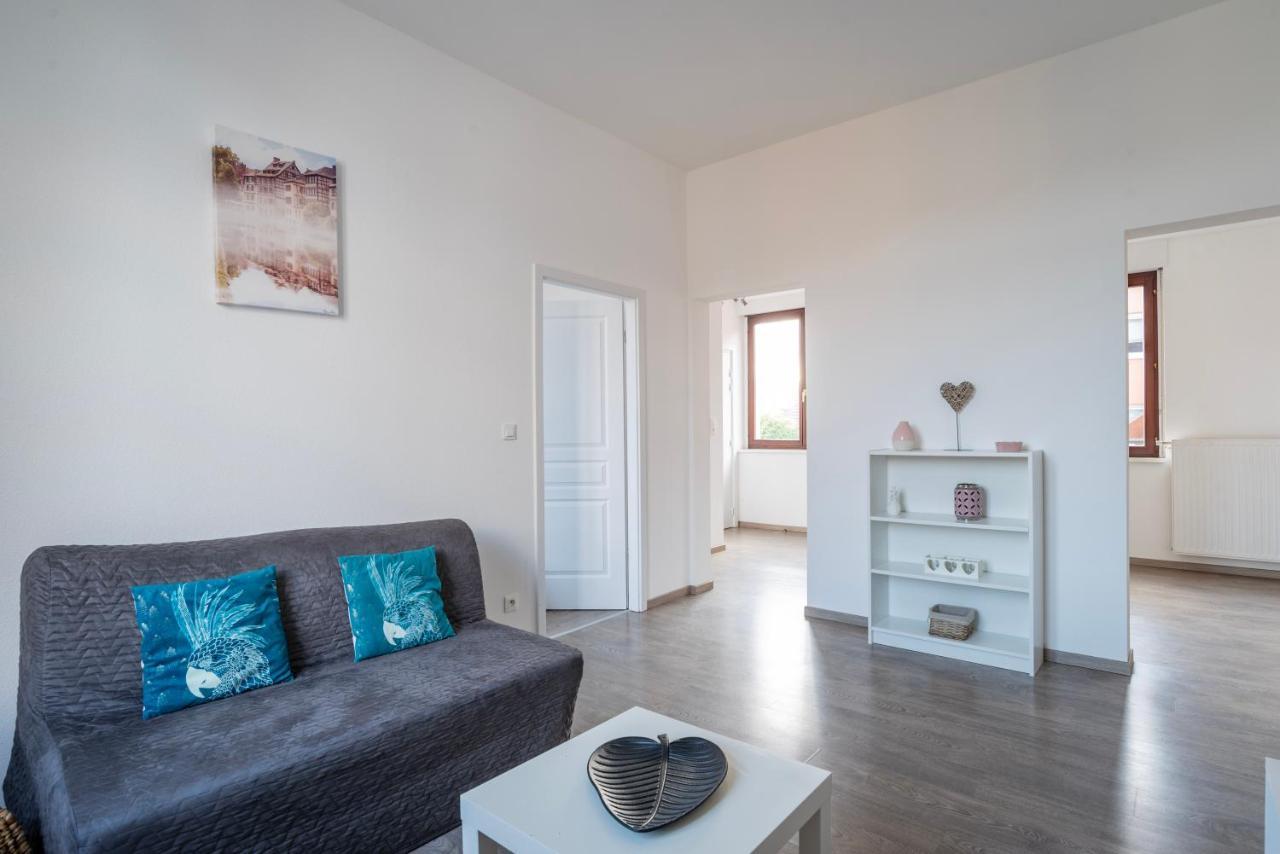 Apartamento Le Manoir De Cyrielle A 10 Min Du Centre De Strasbourg Bischheim Exterior foto